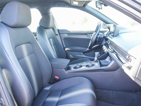 Certified 2024 Honda Civic Sport image 17