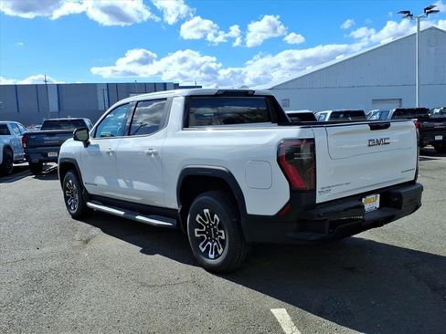 New 2026 GMC Sierra EV Elevation image 4