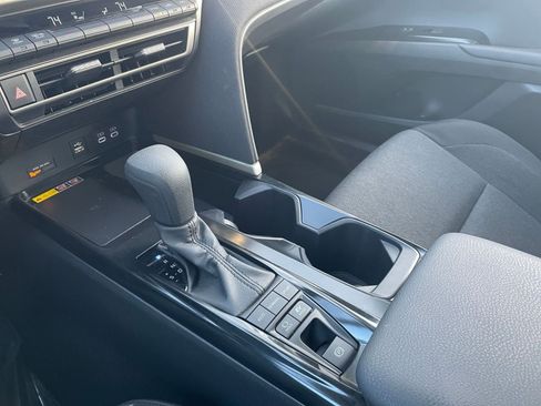 Used 2025 Toyota Camry LE image 41