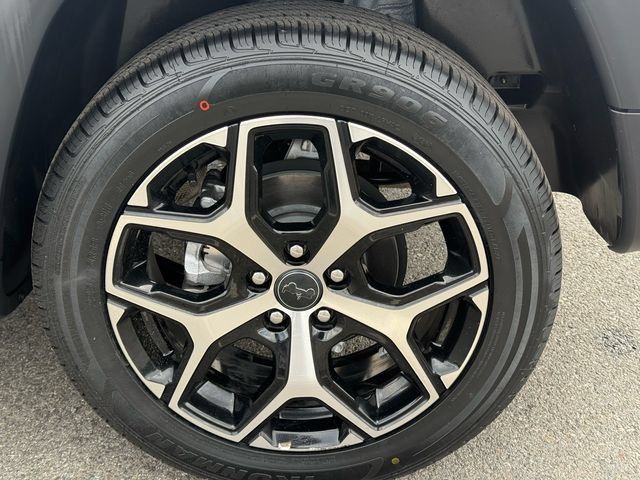 Used 2025 Jeep Compass Limited AWD/4WD image 32