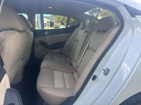 Used 2017 Nissan Maxima 3.5 S image 12