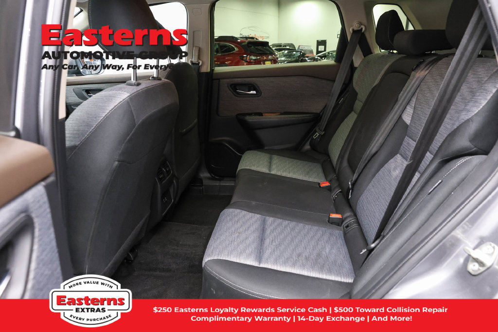 Used 2023 Nissan Rogue SV AWD/4WD image 22