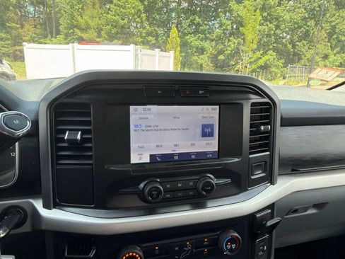 Used 2021 Ford F150 XLT AWD/4WD image 10