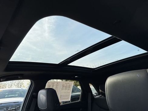 Certified 2023 Cadillac XT5 Premium Luxury image 15