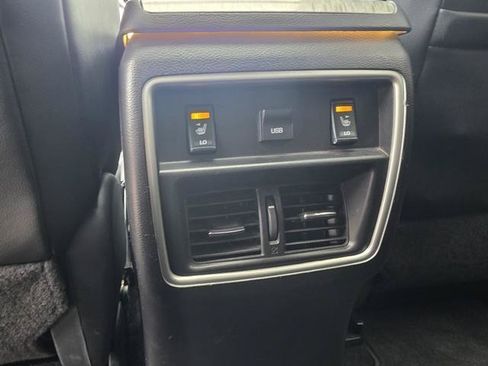 Used 2018 Nissan Murano S AWD/4WD image 25