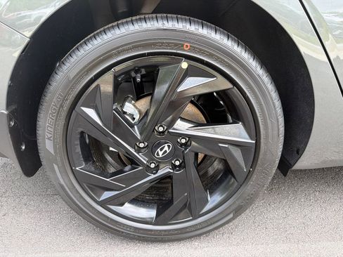 New 2026 Hyundai Elantra Sport FWD image 18