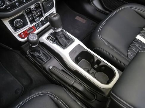 Used 2024 Jeep Wrangler Unlimited Rubicon 392 AWD/4WD image 70
