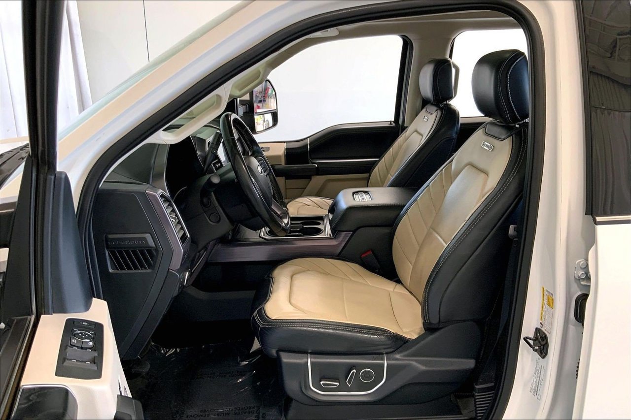 Used 2020 Ford F350 Limited AWD/4WD image 18