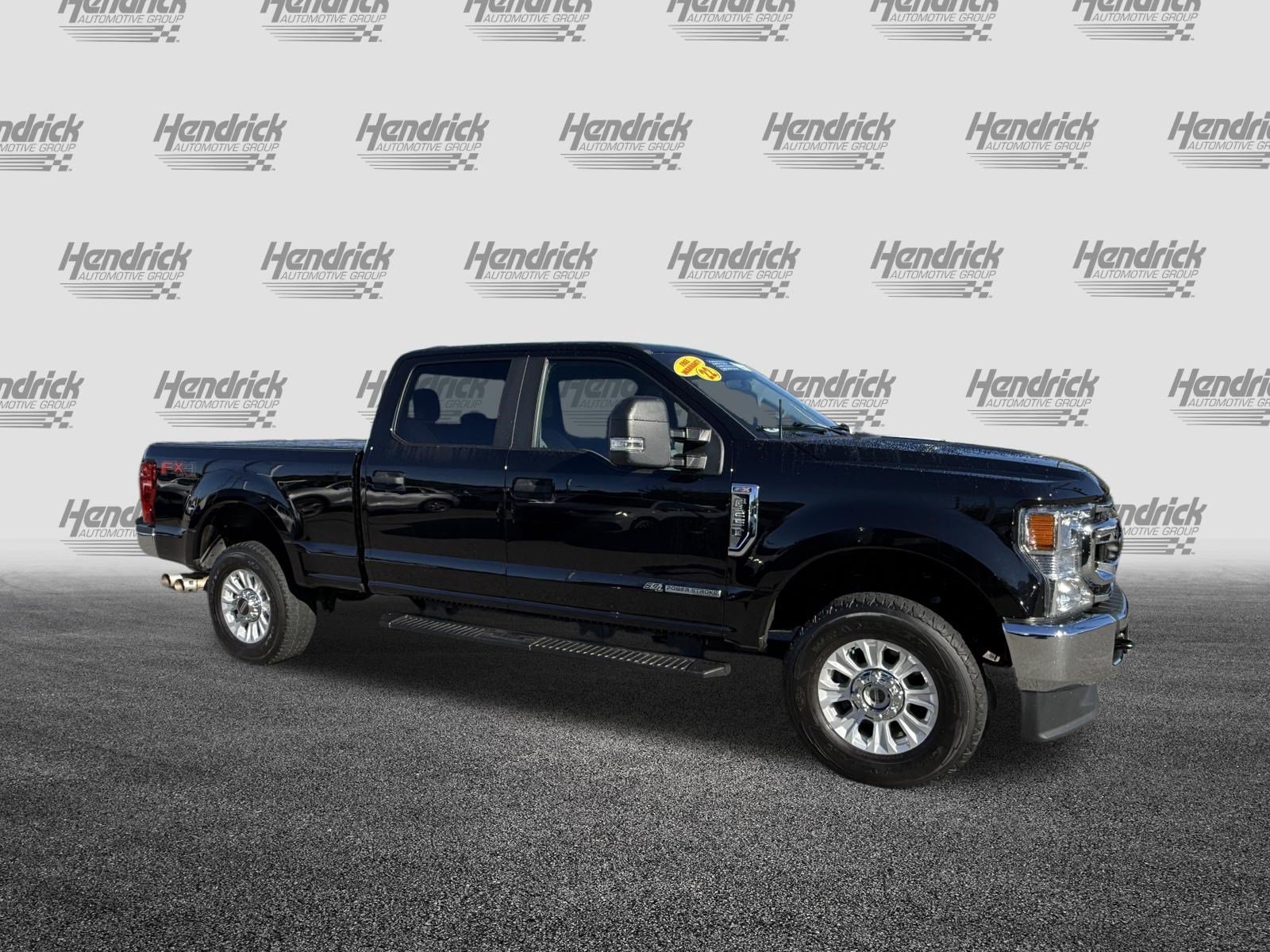 Used 2022 Ford F250 XL w/ STX Appearance Package AWD/4WD image 2