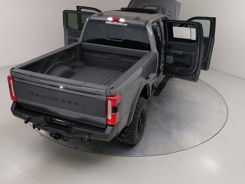 New 2026 Ford F250 Lariat w/ Black Appearance Package AWD/4WD image 55