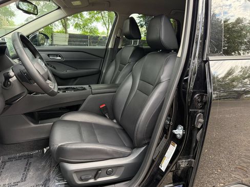 Used 2026 Nissan Rogue SL AWD/4WD image 36