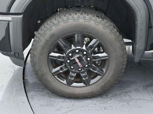 Used 2025 GMC Sierra 2500 AT4 AWD/4WD image 38