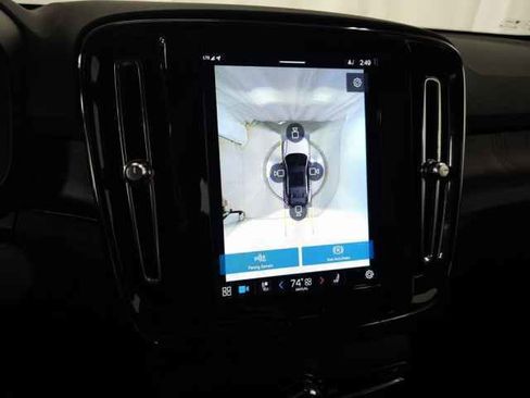 Certified 2023 Volvo C40 P8 Recharge Ultimate image 30