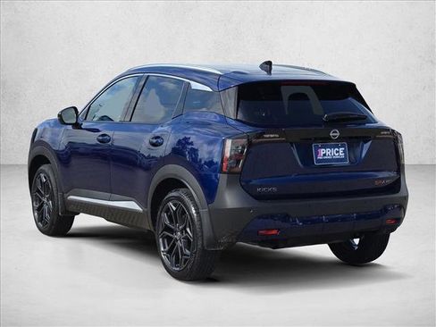 Used 2026 Nissan Kicks SR AWD/4WD image 7