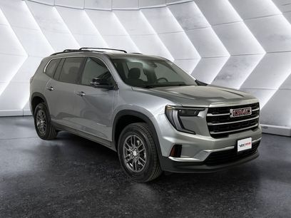 Used 2025 GMC Acadia Elevation