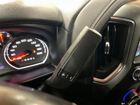 Used 2021 Chevrolet Silverado 1500 LT Trail Boss image 38