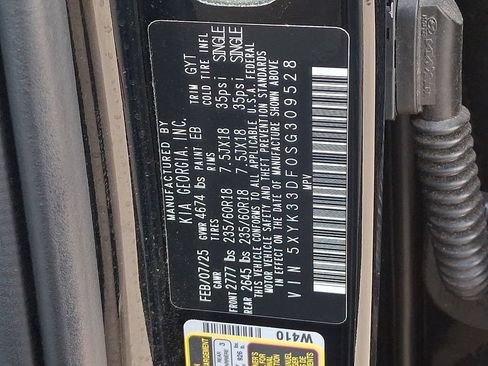 Used 2025 Kia Sportage EX FWD image 27