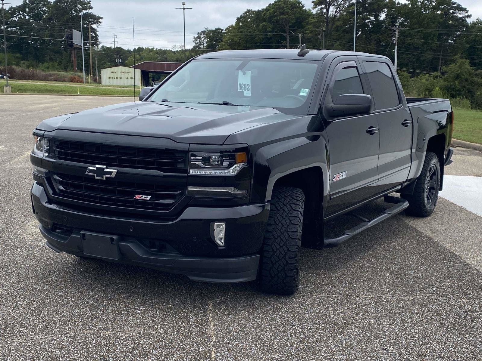Used 2017 Chevrolet Silverado 1500 LTZ Z71 w/ LTZ Plus Package AWD/4WD image 3