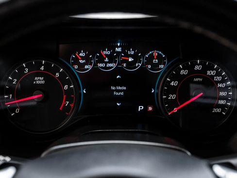 Used 2016 Chevrolet Camaro SS RWD image 22