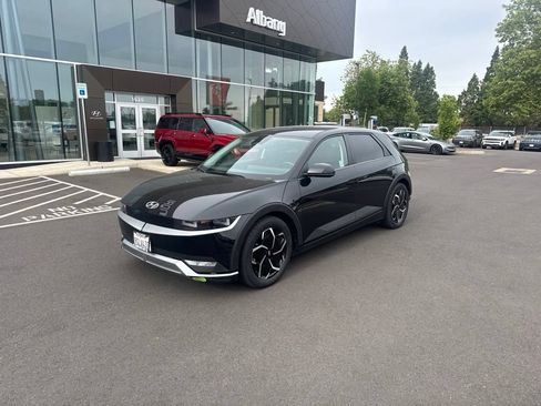 Certified 2023 Hyundai Ioniq 5 SE w/ Cargo Package RWD image 1
