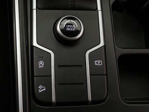 Used 2022 Kia Sorento LX FWD image 46