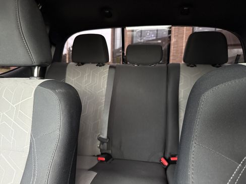 Used 2020 Toyota Tacoma TRD Sport AWD/4WD image 28