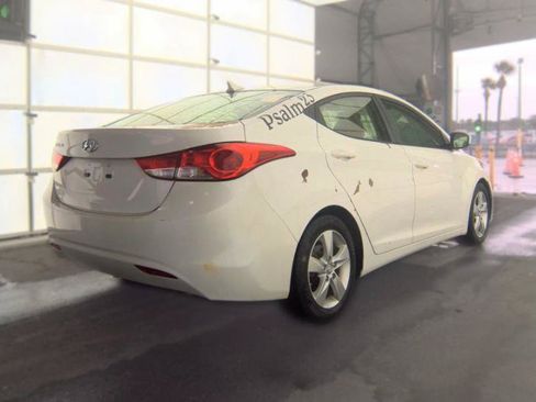 Used 2013 Hyundai Elantra GLS FWD image 4