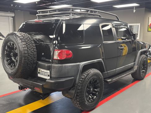 Used 2009 Toyota FJ Cruiser 4WD image 6