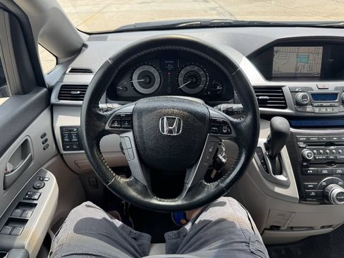 Used 2011 Honda Odyssey Touring image 22