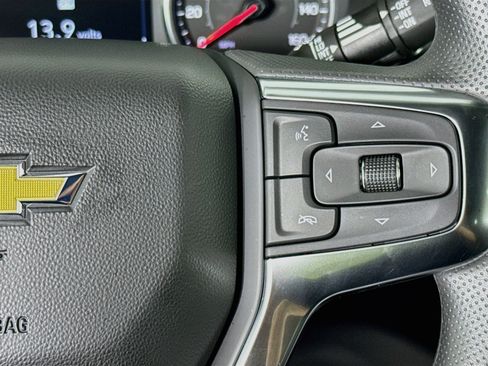 Used 2026 Chevrolet Blazer LT FWD image 13