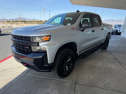 Used 2020 Chevrolet Silverado 1500 Custom Trail Boss w/ Custom Convenience Package image 7