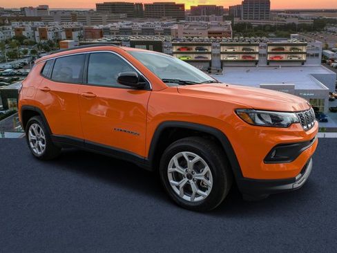New 2026 Jeep Compass Latitude image 1