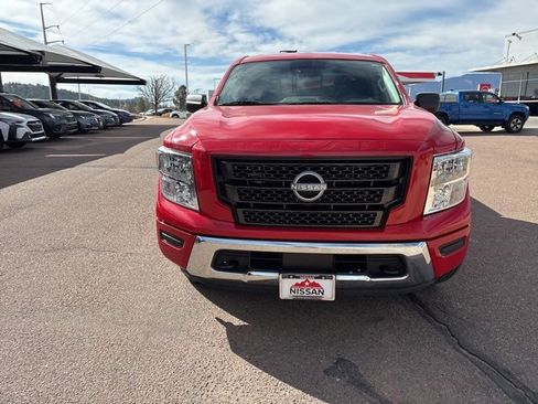 Certified 2024 Nissan Titan SV image 2