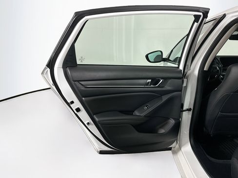 Used 2022 Honda Accord Sport Special Edition image 24