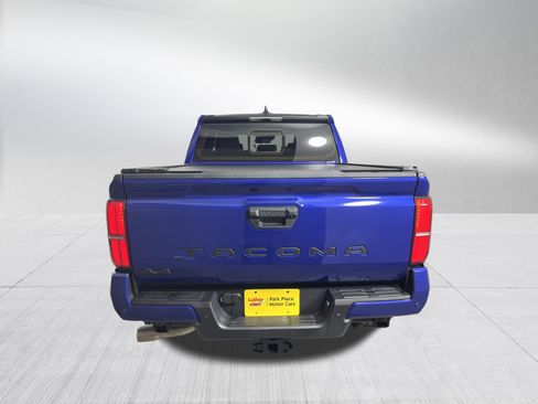 Used 2025 Toyota Tacoma SR5 image 6