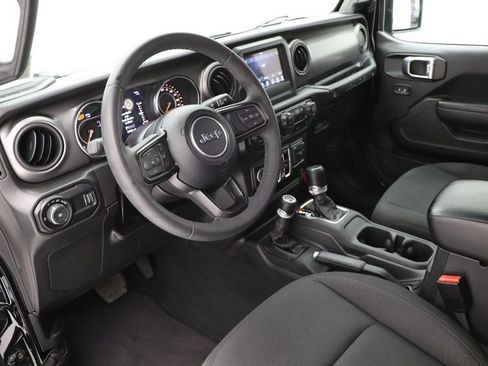 Used 2023 Jeep Wrangler Sport S image 15