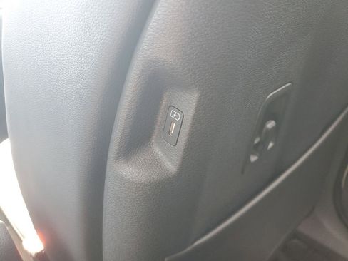 New 2026 Kia Sportage EX w/ EX Panorama Roof Package image 23