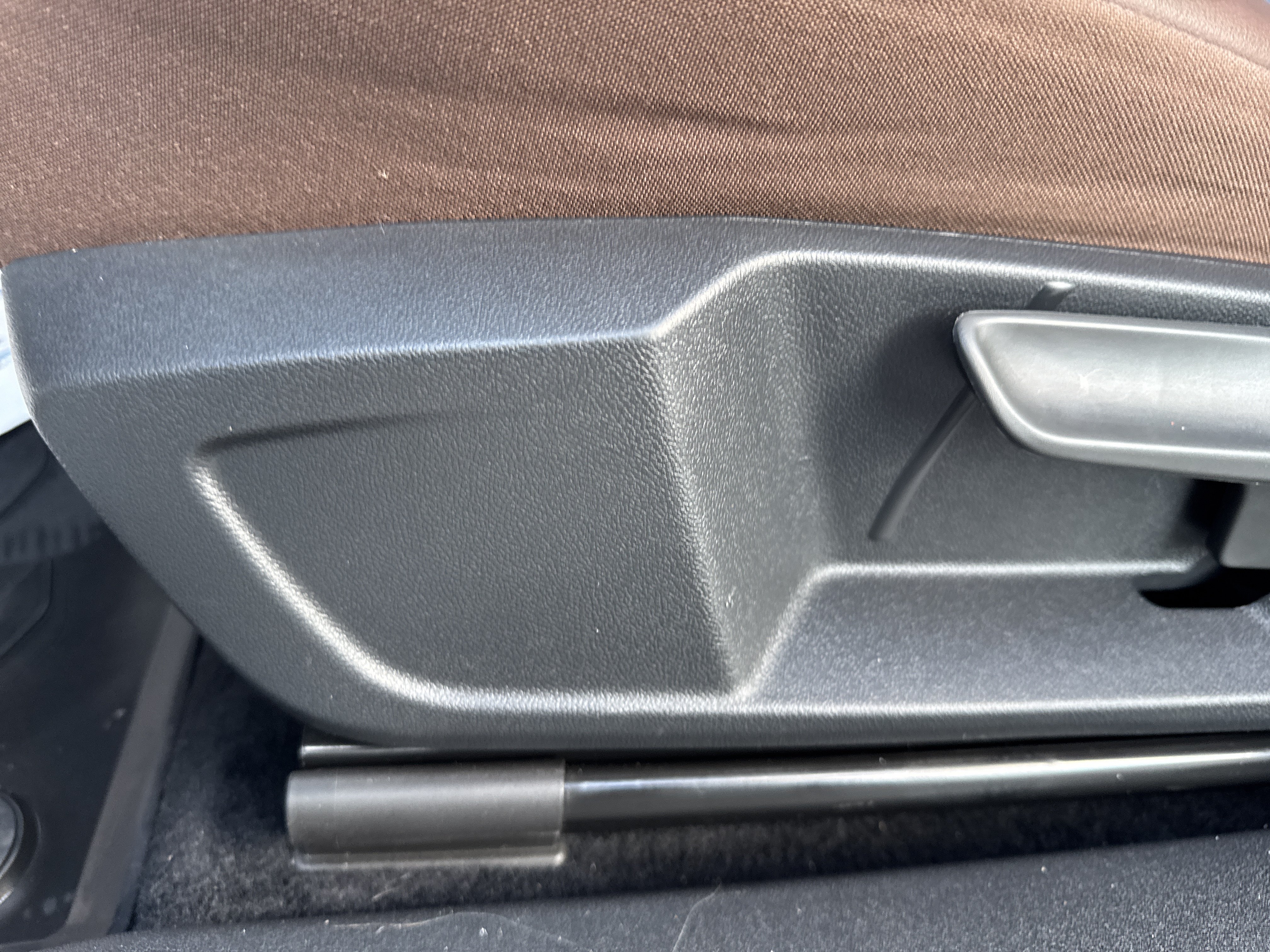 Used 2024 Volkswagen ID.4 2WD image 11