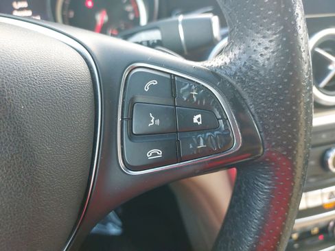 Used 2018 Mercedes-Benz CLA 250 image 20