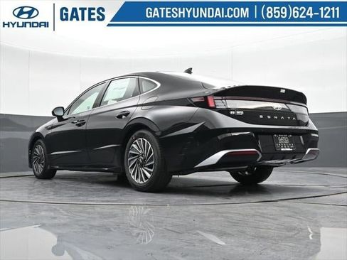 New 2025 Hyundai Sonata Limited image 88