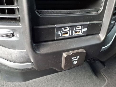 Used 2021 RAM 1500 Big Horn AWD/4WD image 19