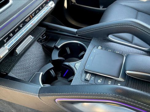 Used 2021 Mercedes-Benz GLE 350 4MATIC image 17