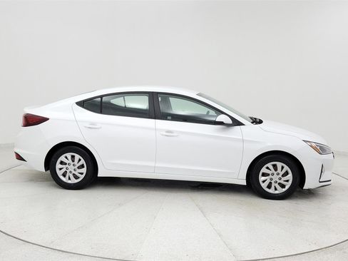 Used 2019 Hyundai Elantra SE w/ Cargo Package image 6