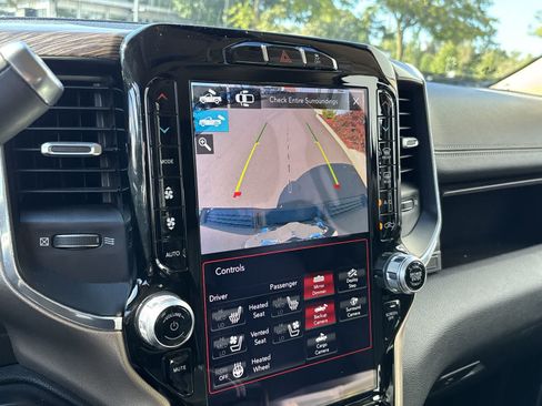 Used 2019 RAM 2500 Laramie AWD/4WD image 24