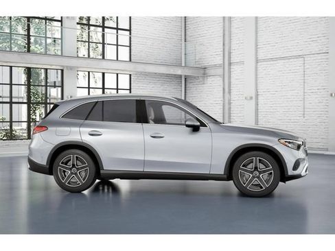 Used 2026 Mercedes-Benz GLC 300 4MATIC image 15