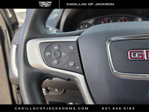 Used 2024 GMC Terrain SLT image 22