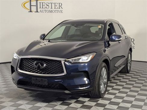 Used 2023 INFINITI QX50 Luxe w/ Cargo Package image 4