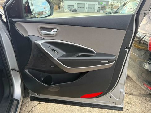 Used 2015 Hyundai Santa Fe Limited w/ Option Group 04 image 24