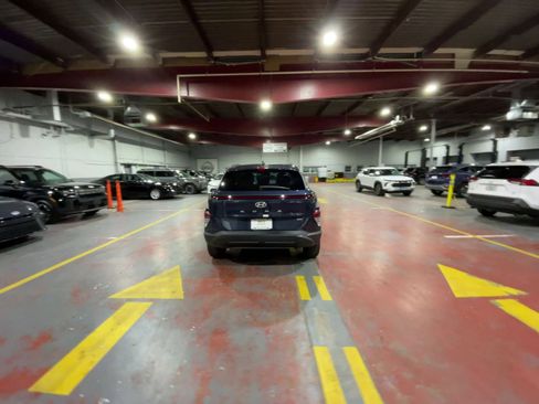 Used 2025 Hyundai Kona SEL image 16