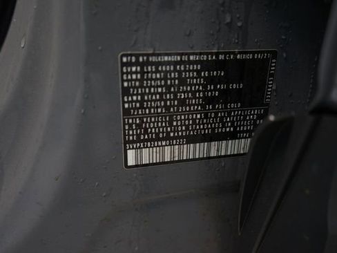 Used 2022 Volkswagen Taos SE image 18